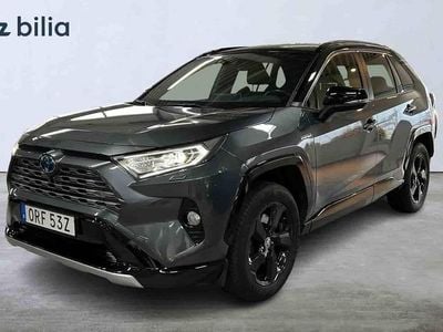 Grå Begagnad 2020 Toyota RAV4 Hybrid SUV | 269 000 kr (Marknadspris)