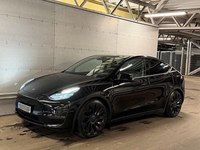 Begagnad Tesla Model Y Performance 392 kW (534 HK) 2022 Svart SUV