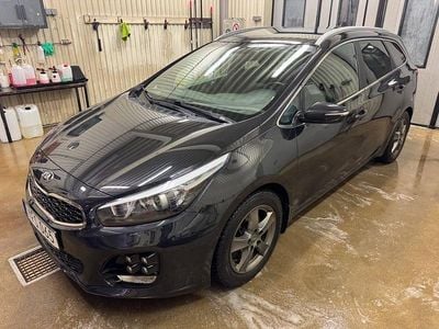 Svart Begagnad 2016 Kia Ceed Sportswagon GT-Line Kombi | 129 900 kr (Marknadspris)