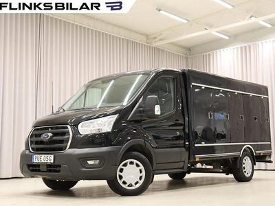 Svart Begagnad 2022 Ford Transit Van | 154 900 kr