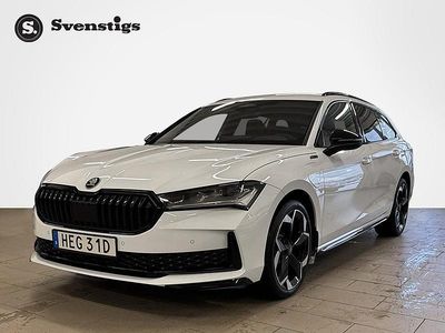 Purity white Begagnad 2025 Skoda Superb SportLine Kombi | 449 000 kr (Lite dyr)