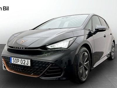 Mörkgrå Begagnad 2024 Cupra Born Halvkombi | 269 900 kr (Marknadspris)
