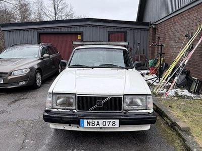 Begagnad Volvo 240 131 HK (96 kW) 1988
