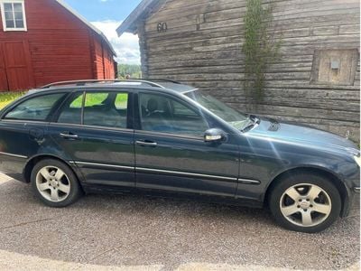 Mercedes C200