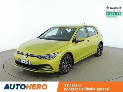 Gul Begagnad 2020 VW Golf VIII Halvkombi | 187 000 kr (Marknadspris)