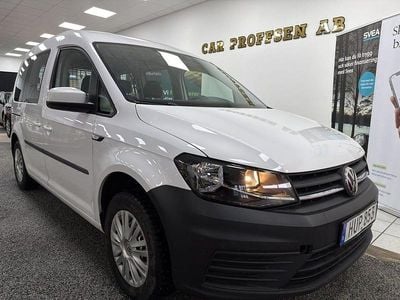 Begagnad VW Caddy 102 HK (75 kW) 2016 Vit Minibuss