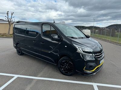 begagnad Renault Trafic 5-sits 2.0 dCi Automat Dubbelhytt Moms