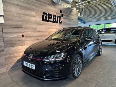 Svart Begagnad 2017 VW Golf VII GTI Clubsport Halvkombi | 199 900 kr (Marknadspris)