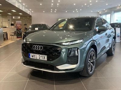 Grön Ny 2026 Audi Q3 Sportback S-Line SUV | 653 200 kr