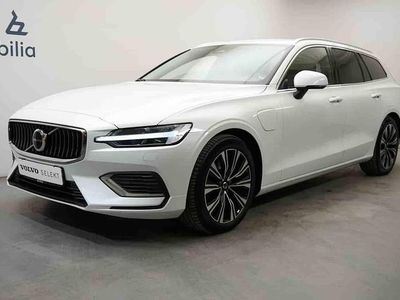 Vit Begagnad 2023 Volvo V60 Kombi | 379 900 kr (Bra pris)