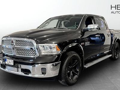Svart Begagnad 2018 RAM 1500 Pickup | 369 900 kr