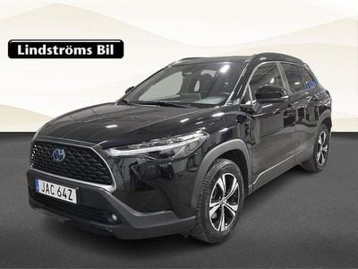 Begagnad Toyota Corolla Cross Style 200 HK (147 kW) 2022 Svart SUV