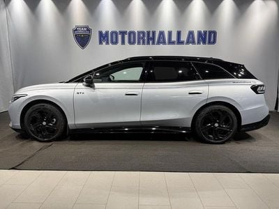 Silver Begagnad 2025 VW ID.7 GTX Kombi | 599 900 kr (Marknadspris)