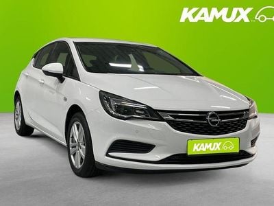 Begagnad Opel Astra Enjoy 105 HK (77 kW) 2017 Vit Halvkombi
