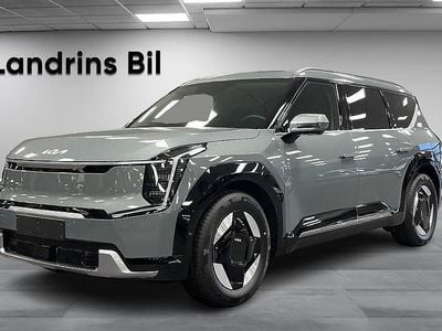Grön Ny 2025 Kia EV9 Plus SUV | 849 900 kr (Dyr)