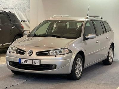 Begagnad Renault Mégane GrandTour 105 HK (77 kW) 2009 Silver Kombi