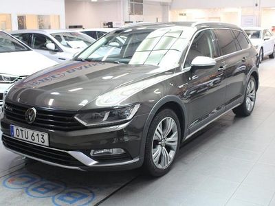 Mörkbrun Begagnad 2015 VW Passat Alltrack Kombi | 139 900 kr (Dyr)