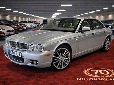 Begagnad Jaguar XJ 207 HK (152 kW) 2008 Grå (gråmetallic) Sedan