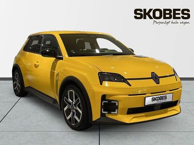 Gul Begagnad 2025 Renault 5 E-Tech Techno Halvkombi | 369 900 kr (Marknadspris)