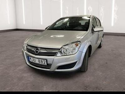 Begagnad Opel Astra 115 HK (84 kW) 2009 Halvkombi