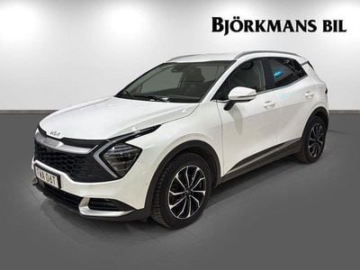 Vit Begagnad 2022 Kia Sportage Advance SUV | 299 000 kr (Bra pris)