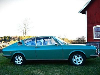 Begagnad Audi 100 112 HK (82 kW) 1972 Opalgrûn/beige interior Sportkupé