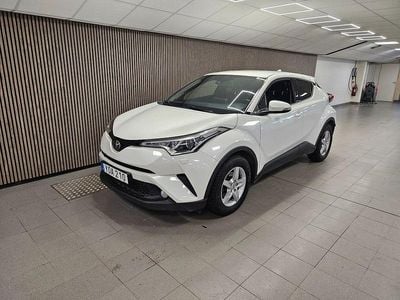 Vit Begagnad 2018 Toyota C-HR Multidrive S SUV | 194 700 kr (Marknadspris)