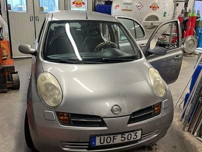 Silver Begagnad 2003 Nissan Micra Halvkombi | 28 700 kr
