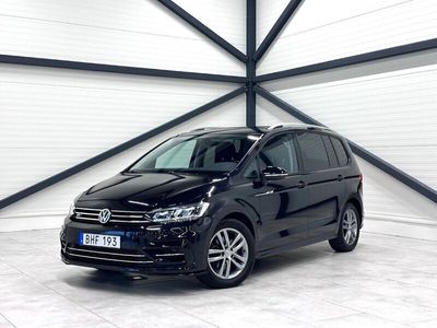 begagnad VW Touran 1.4 TSI R-Line/Drag/M+K värmare/Backkamera