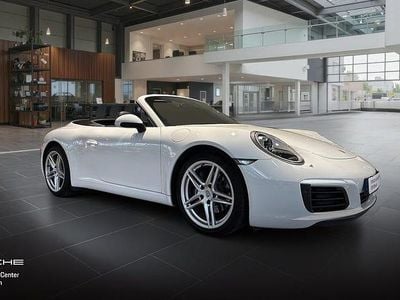 Begagnad Porsche 911 Carrera 370 HK (272 kW) 2017 Vit Cab