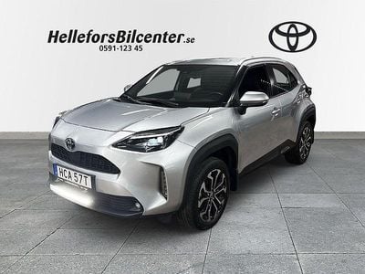 Silver Begagnad 2022 Toyota Yaris Cross Active SUV | 319 500 kr (Dyr)