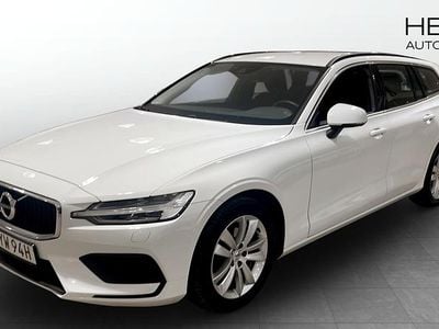 Vit Begagnad 2022 Volvo V60 Kombi | 267 900 kr (Marknadspris)