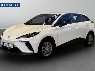 Begagnad MG MG4 EV 125 kW (171 HK) 2023 Vit Halvkombi