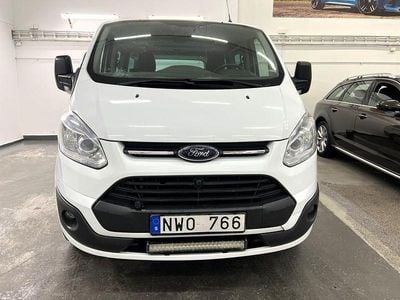 Vit Begagnad 2013 Ford Tourneo Minibuss | 128 998 kr