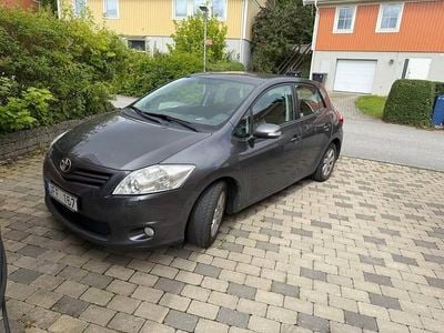 Begagnad Toyota Auris 90 HK (66 kW) 2012