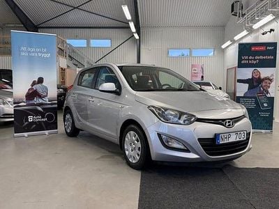 Silver Begagnad 2013 Hyundai i20 Select Halvkombi | 74 900 kr (Lite dyr)