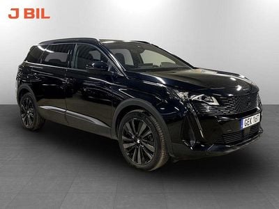 Svart Begagnad 2023 Peugeot 5008 GT SUV | 329 900 kr (Marknadspris)