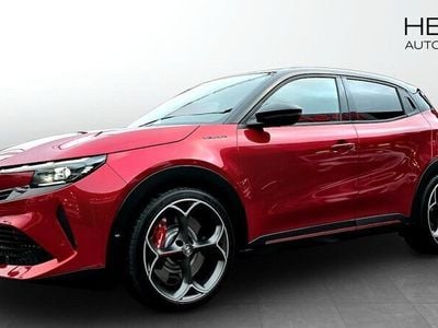 Röd Ny 2025 Alfa Romeo Junior Veloce SUV | 544 900 kr