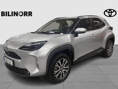 Silver Begagnad 2024 Toyota Yaris Hybrid | 264 900 kr