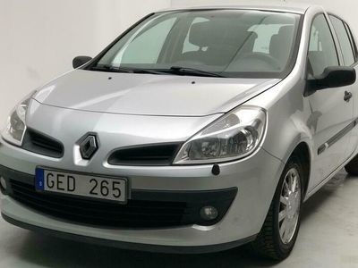 begagnad Renault Clio III 1.2 TCE 5dr