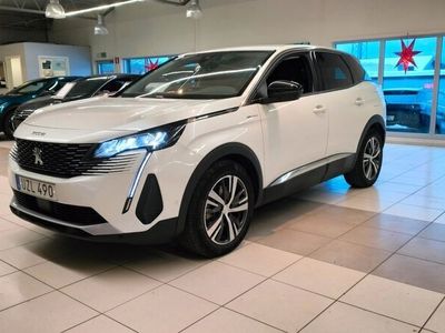 begagnad Peugeot 3008 Pluggin Hybrid 300hk AWD