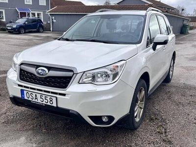 begagnad Subaru Forester 2.0 4WD Aut, Skinn, M-värmare, Taklucka