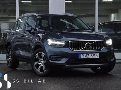 Mörkblå Begagnad 2018 Volvo XC40 Inscription SUV | 254 900 kr (Marknadspris)