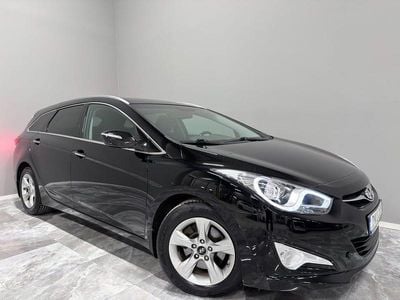 Begagnad Hyundai i40 136 HK (100 kW) 2014 Svart Kombi