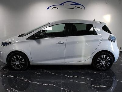 Begagnad Renault Zoe 67 kW (92 HK) 2018 Vit Halvkombi