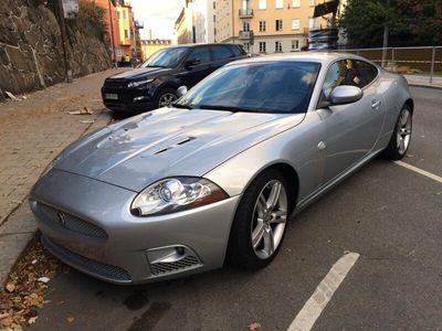 begagnad Jaguar XKR Låga mil. Mycket välvårdad. Få ägare.