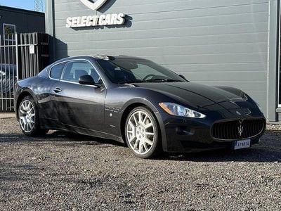 Begagnad Maserati Granturismo 405 HK (297 kW) 2008 Grå Sportkupé
