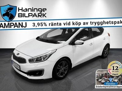 Vit Begagnad 2017 Kia Ceed Halvkombi | 89 995 kr (Bra pris)