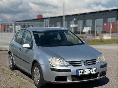 VW Golf V