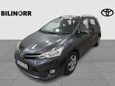Mörkgrå Begagnad 2013 Toyota Verso Business Edition Minibuss | 99 900 kr (Marknadspris)